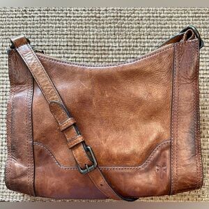 Frye Melissa Zip Crossbody handbag, Cognac, gently loved ❤️